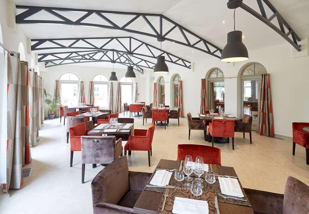 Mercure Maintenon Étterem fotó