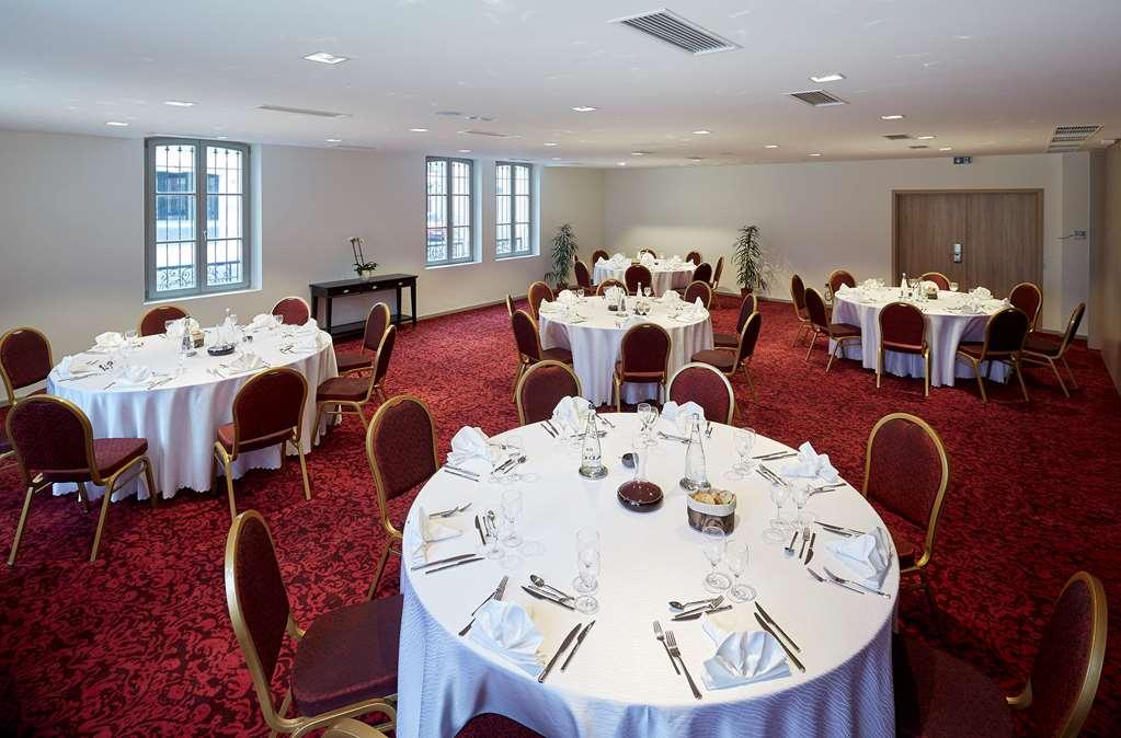 Mercure Maintenon Étterem fotó